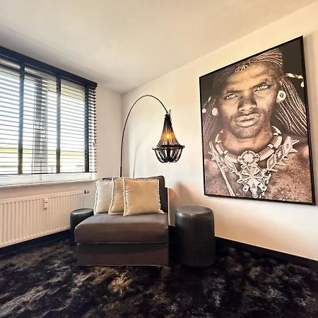 A-partment • - Schokoladenmuseum * Köln