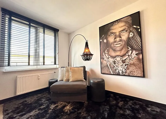 A-partment • - Schokoladenmuseum * Colonia