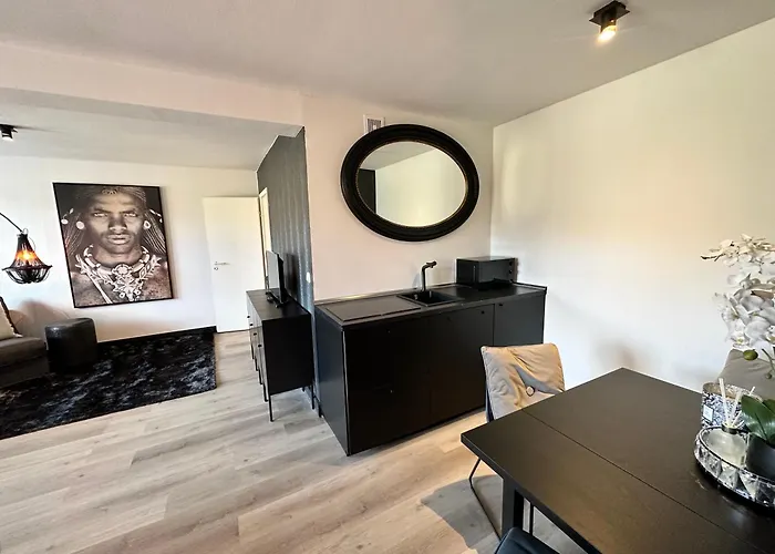 Apartman A-partment • - Schokoladenmuseum *