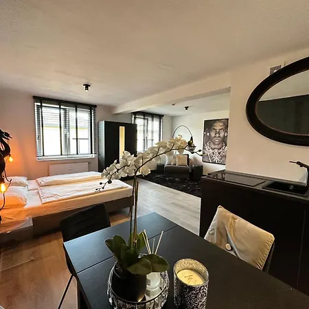 A-partment • - Schokoladenmuseum Apartment Cologne