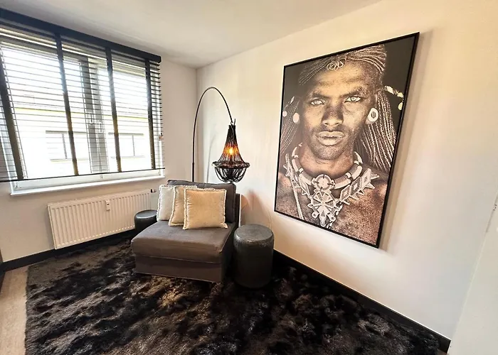 A-partment • - Schokoladenmuseum דירה *