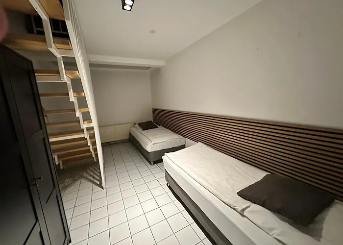 A-partment • - Schokoladenmuseum דירה *